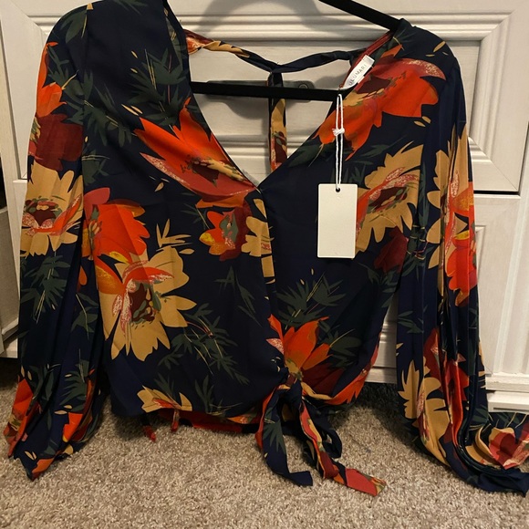 Floral Wrap Blouse (NWT!) - Picture 3 of 4
